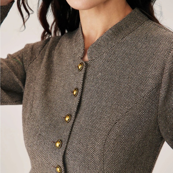 Rihoas Brown Button Pleated Mini Dress - Picture 2 of 7